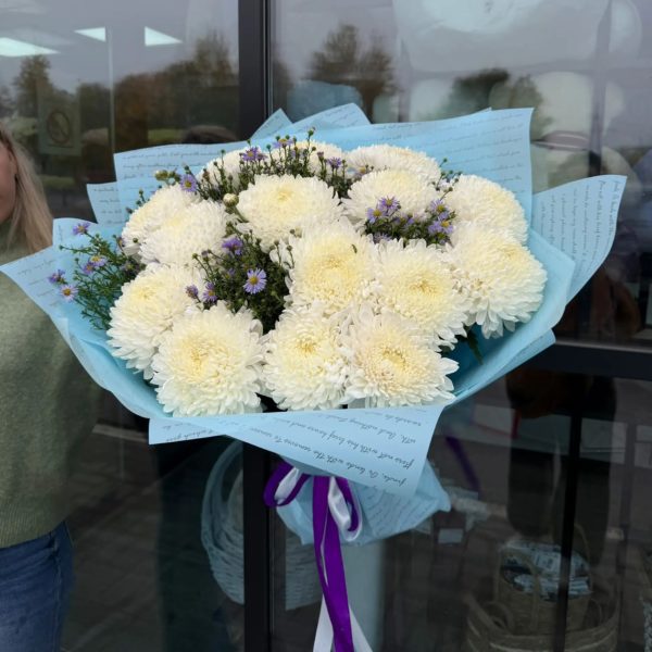 Букет одноголовых хризантем